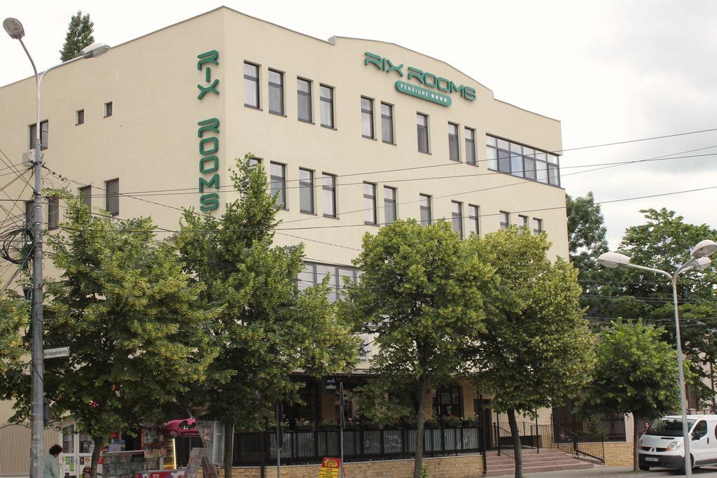 Pensiunea Rix Rooms Fokszany Zewnętrze zdjęcie