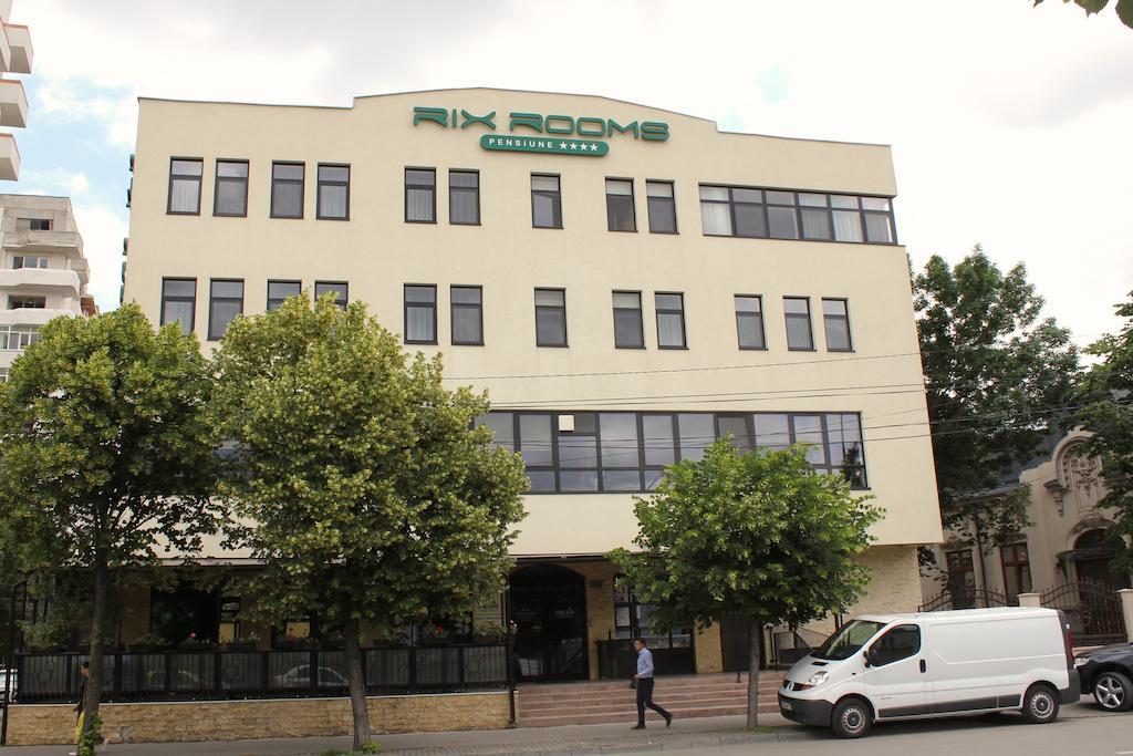 Pensiunea Rix Rooms Fokszany Zewnętrze zdjęcie